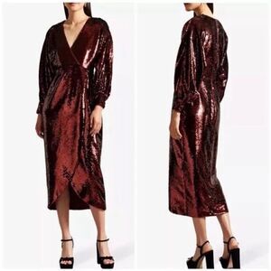 NWT Ted Baker Women's Emmalee Sequin
Dress size 4US or size 1